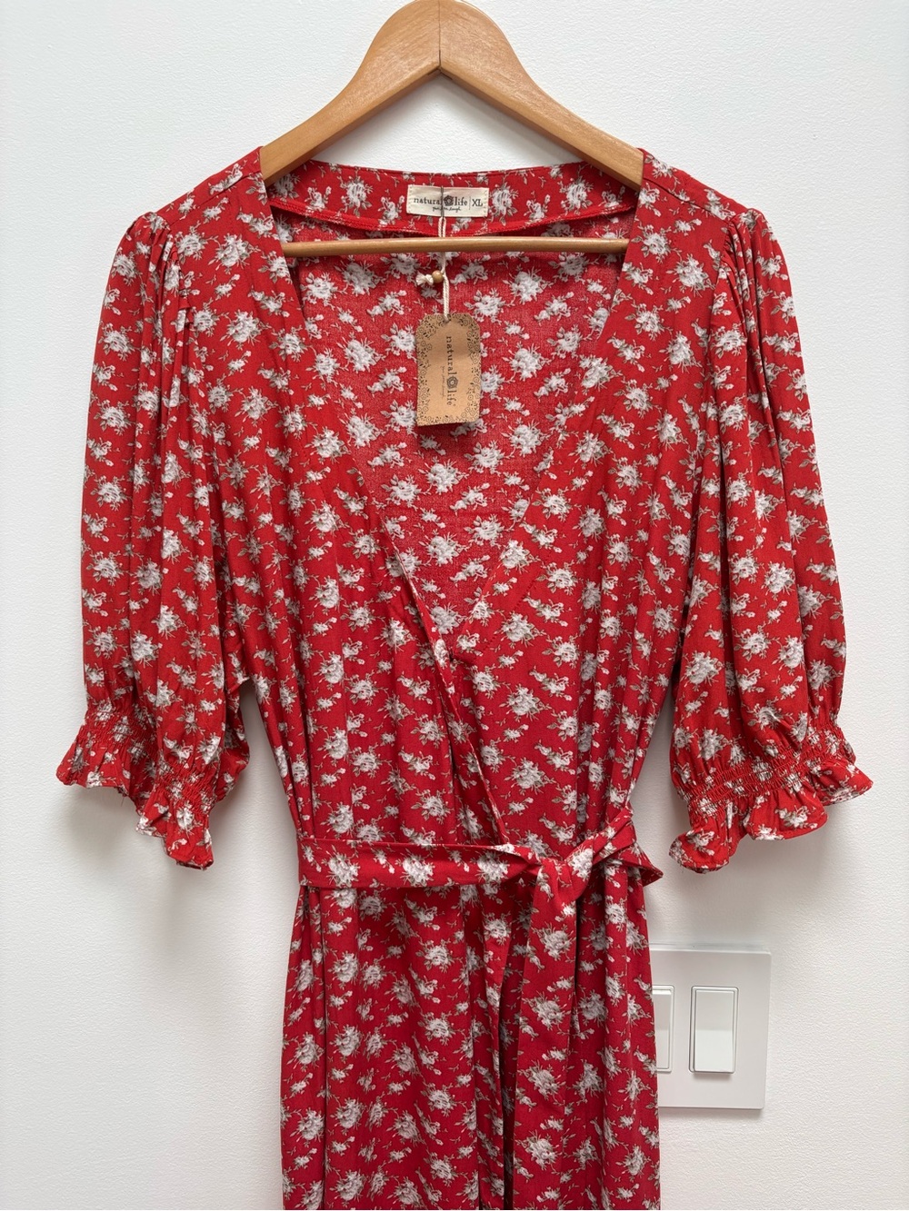 Natural Life The Sophia Wrap Maxi Dress in Red Floral XL - Picture 4 of 9